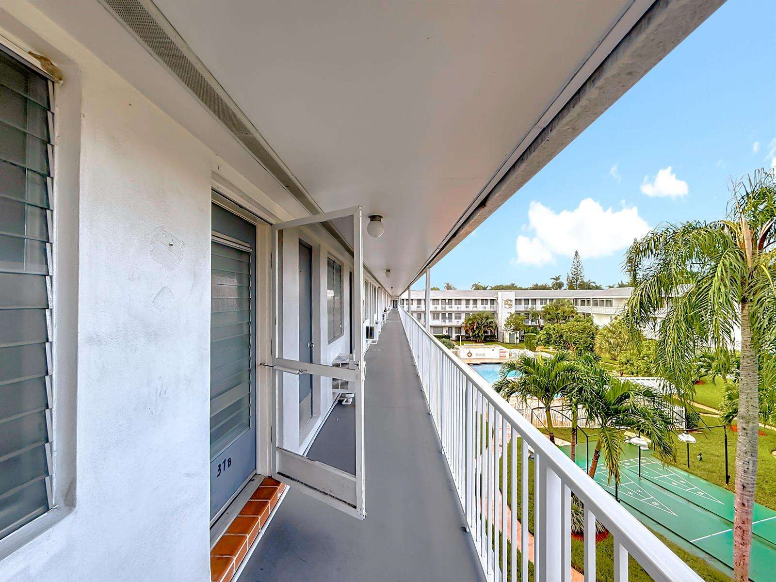 Golden Towers No 2 Inc Golden Towers Co Op | Unit #37b Unit #37b | Picture 9
