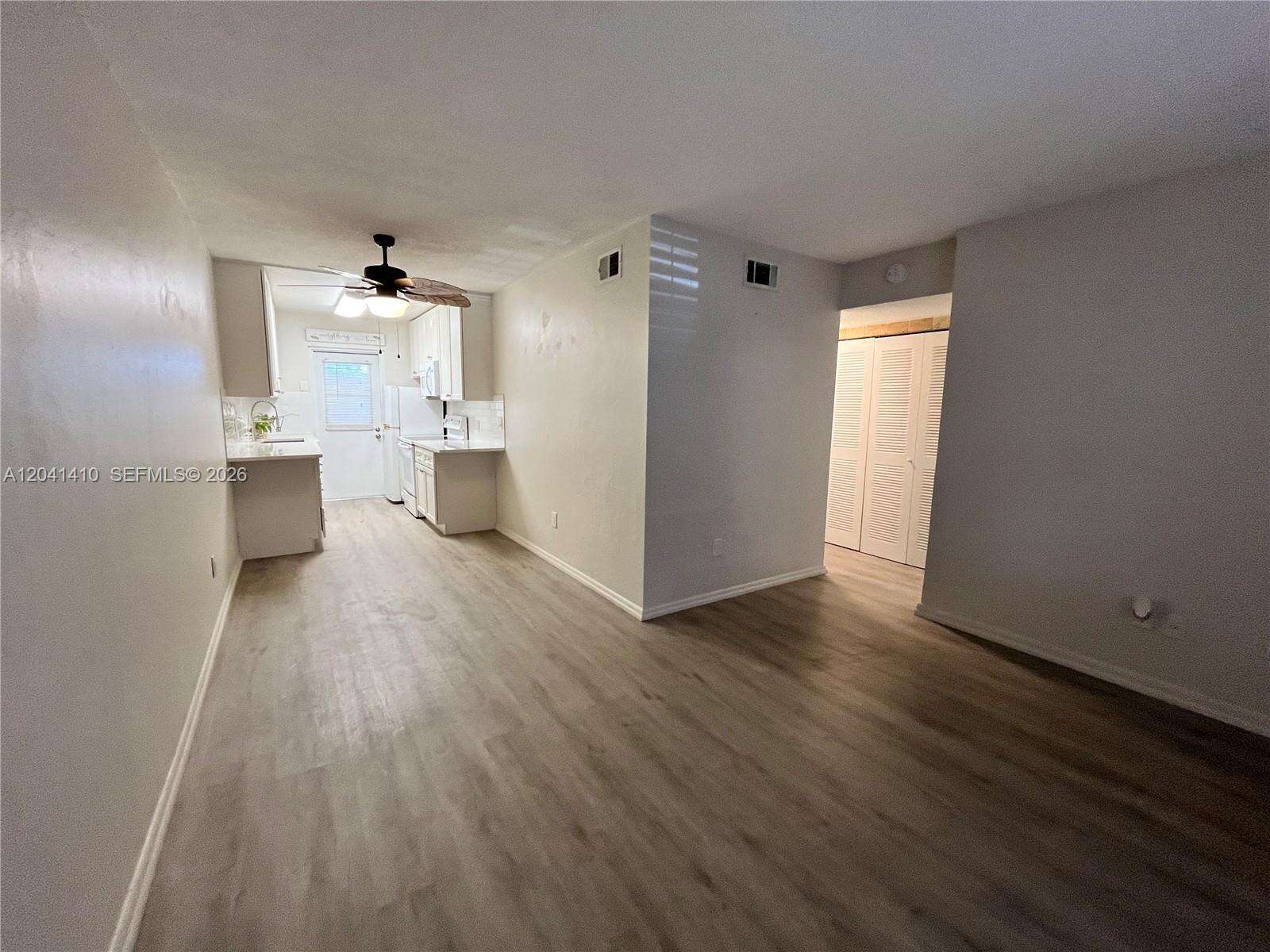 Royal Park Gardens I A | Unit #105A Unit #105A | Picture 5