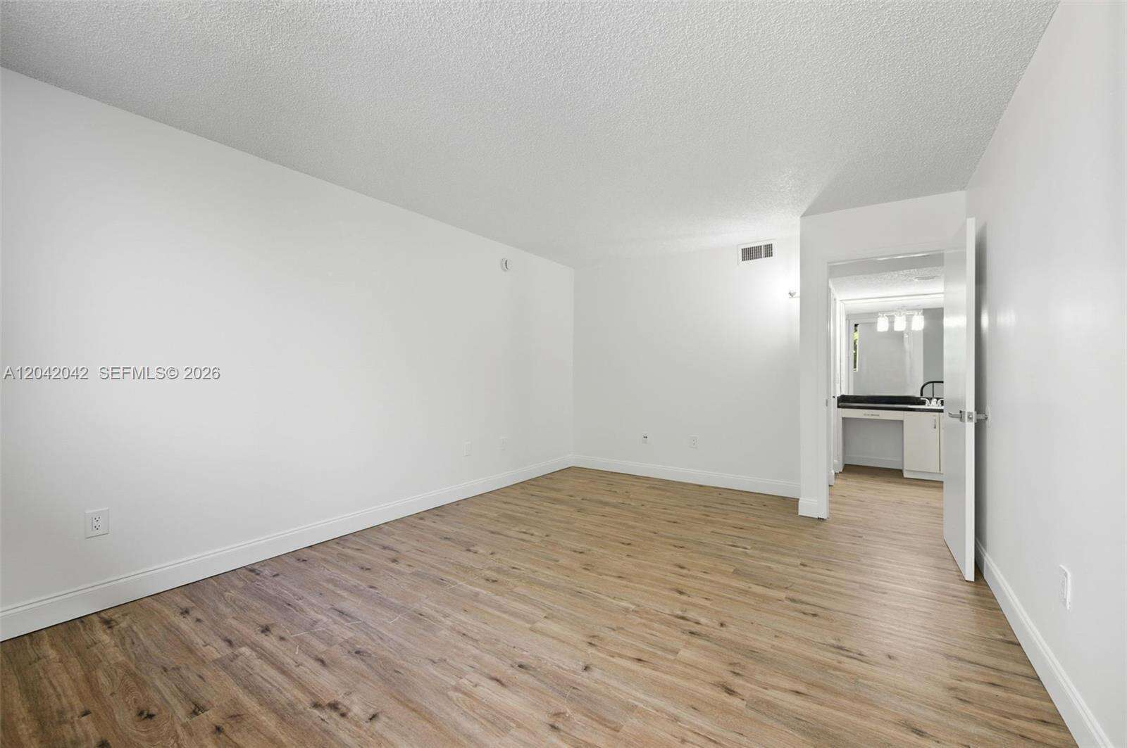 Verabella Falls Condo Bldg C | Unit #C-417 Unit #C-417 | Picture 4