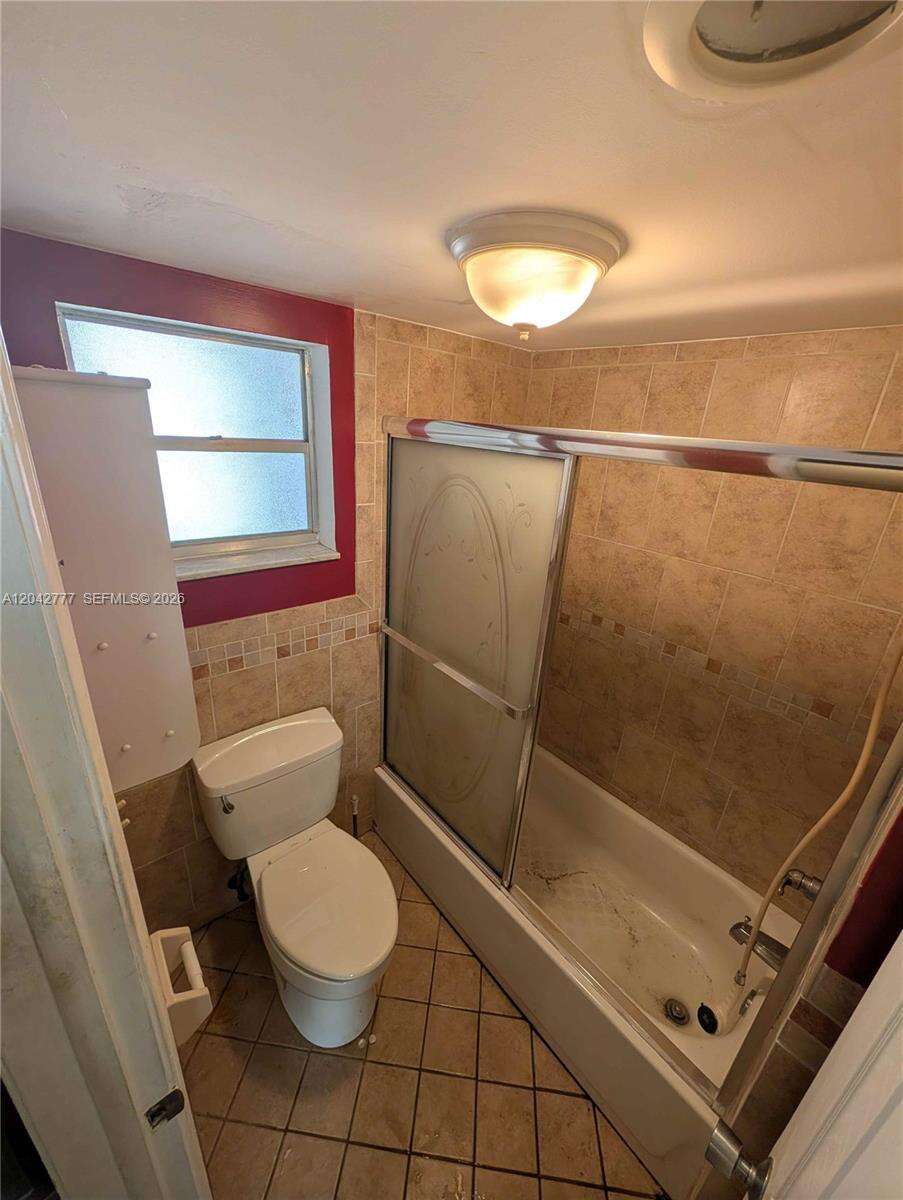 Orchid Tree Condo Three Of Pine Island Ridge A 1 | Unit #102 Unit #102 | Picture 32