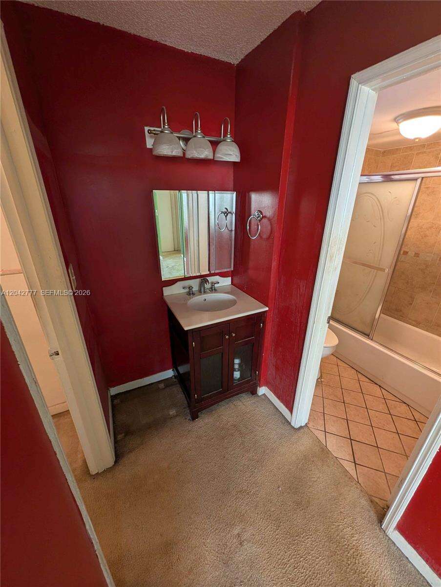 Orchid Tree Condo Three Of Pine Island Ridge A 1 | Unit #102 Unit #102 | Picture 33