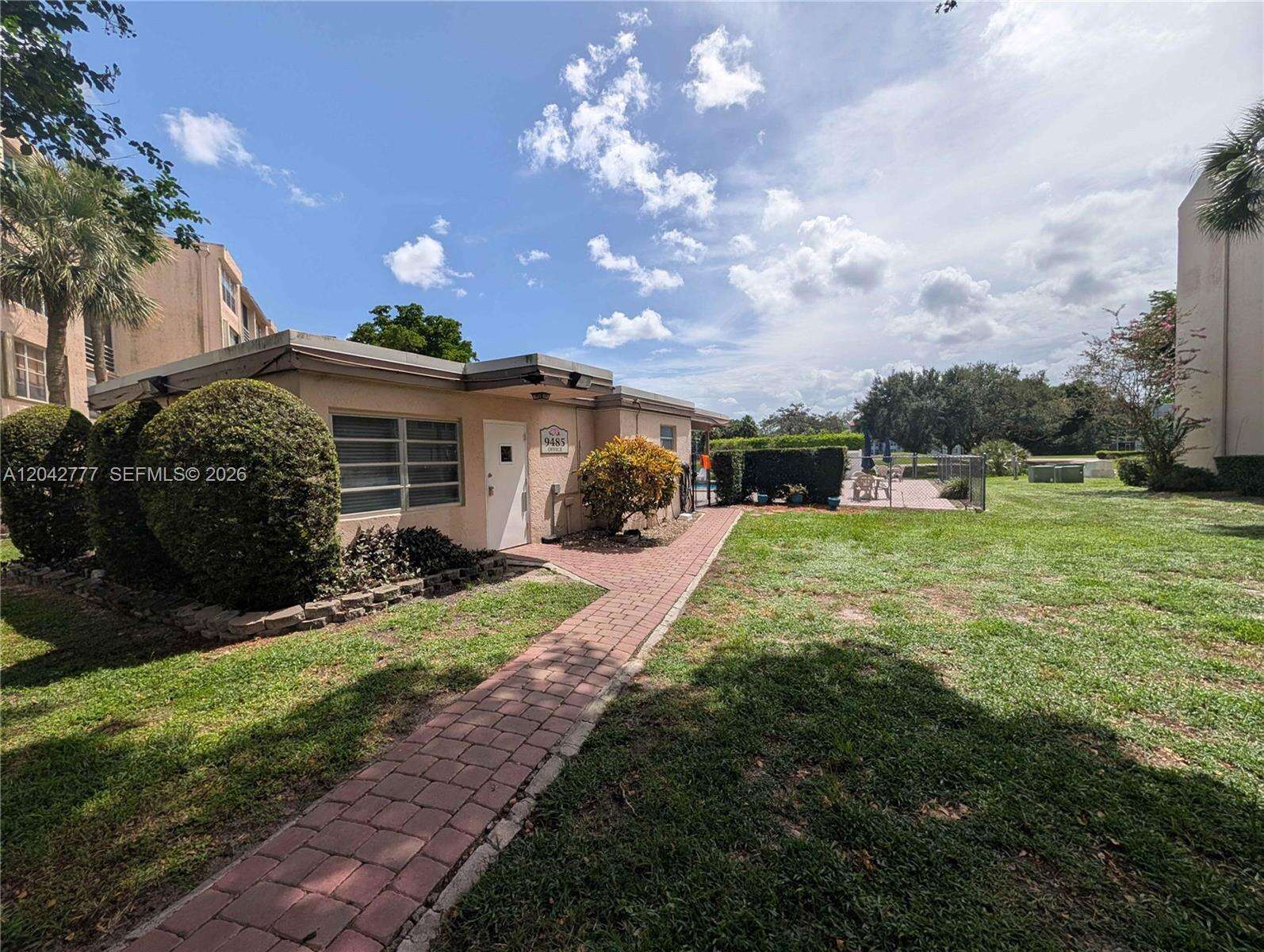 Orchid Tree Condo Three Of Pine Island Ridge A 1 | Unit #102 Unit #102 | Picture 38
