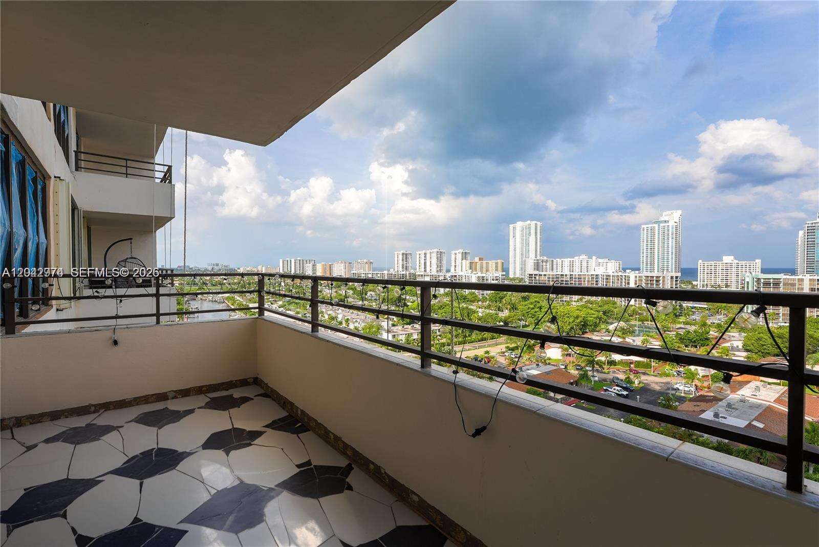 The Olympus Condo Phase C | Unit #1503 Unit #1503 | Picture 2