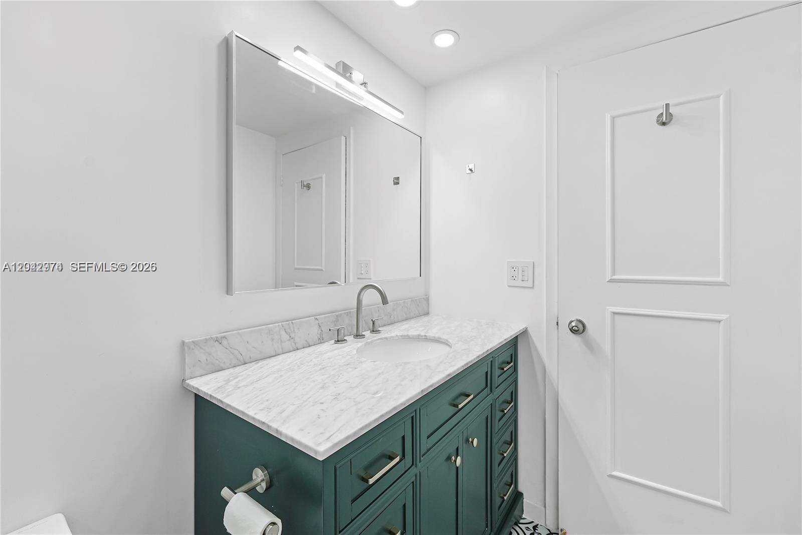 The Olympus Condo Phase C | Unit #1503 Unit #1503 | Picture 16