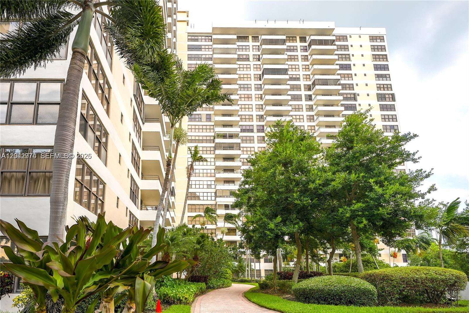 The Olympus Condo Phase C | Unit #1503 Unit #1503 | Picture 20