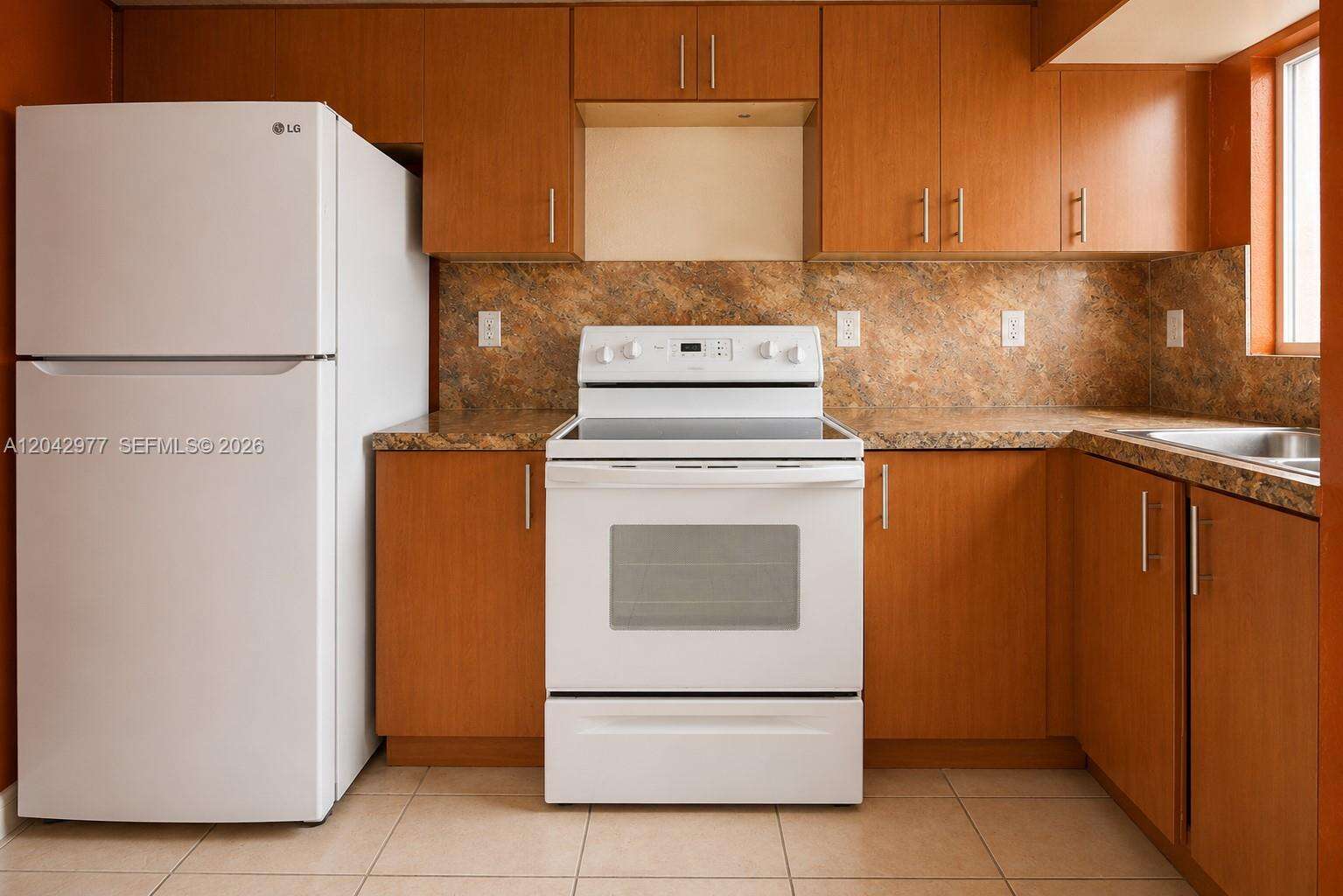 Sunset Palm Villas | Unit #420 Unit #420 | Picture 17