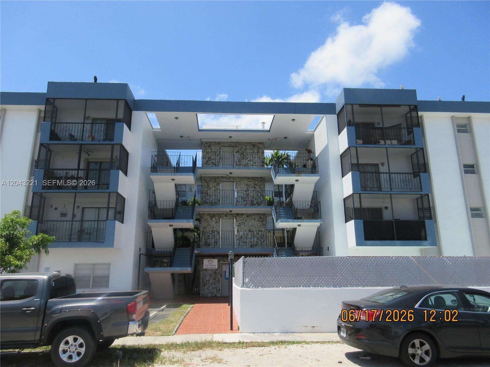 Dixie Gardens | Unit #309 Unit #309 | Picture 1
