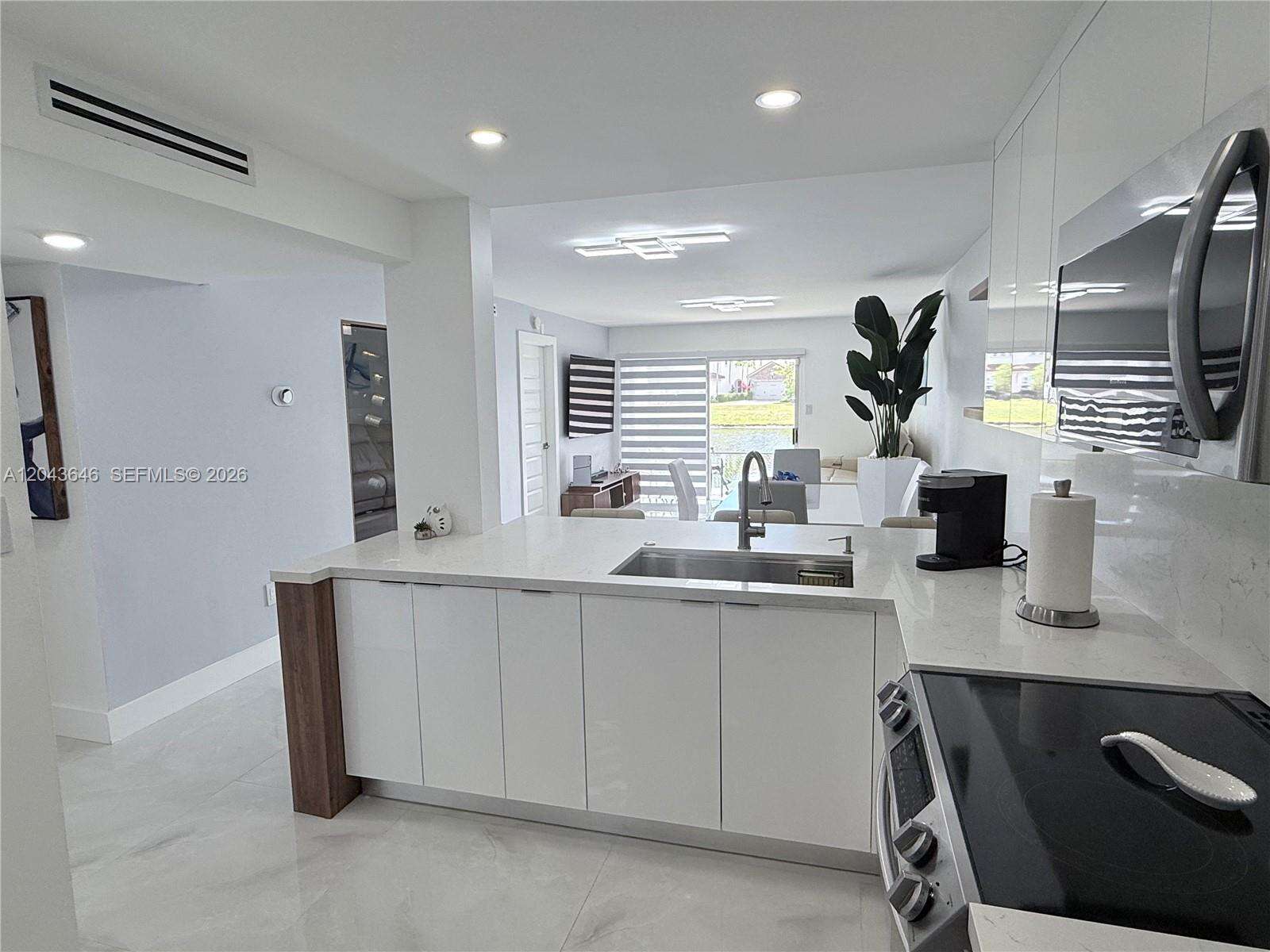 Fairway Greens Condo Homes | Unit #601 Unit #601 | Picture 3