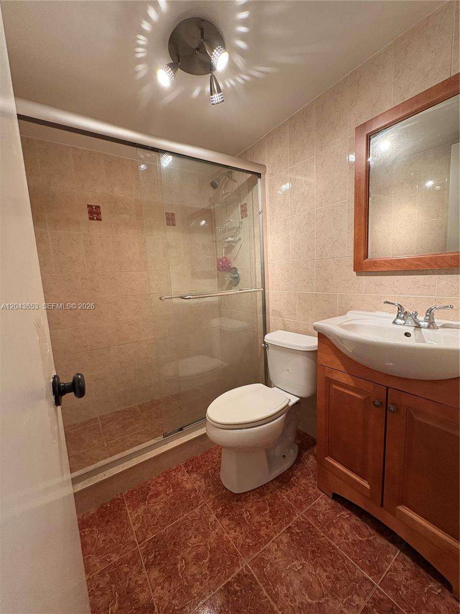 3862 Bldg | Unit #C Unit #C | Picture 11