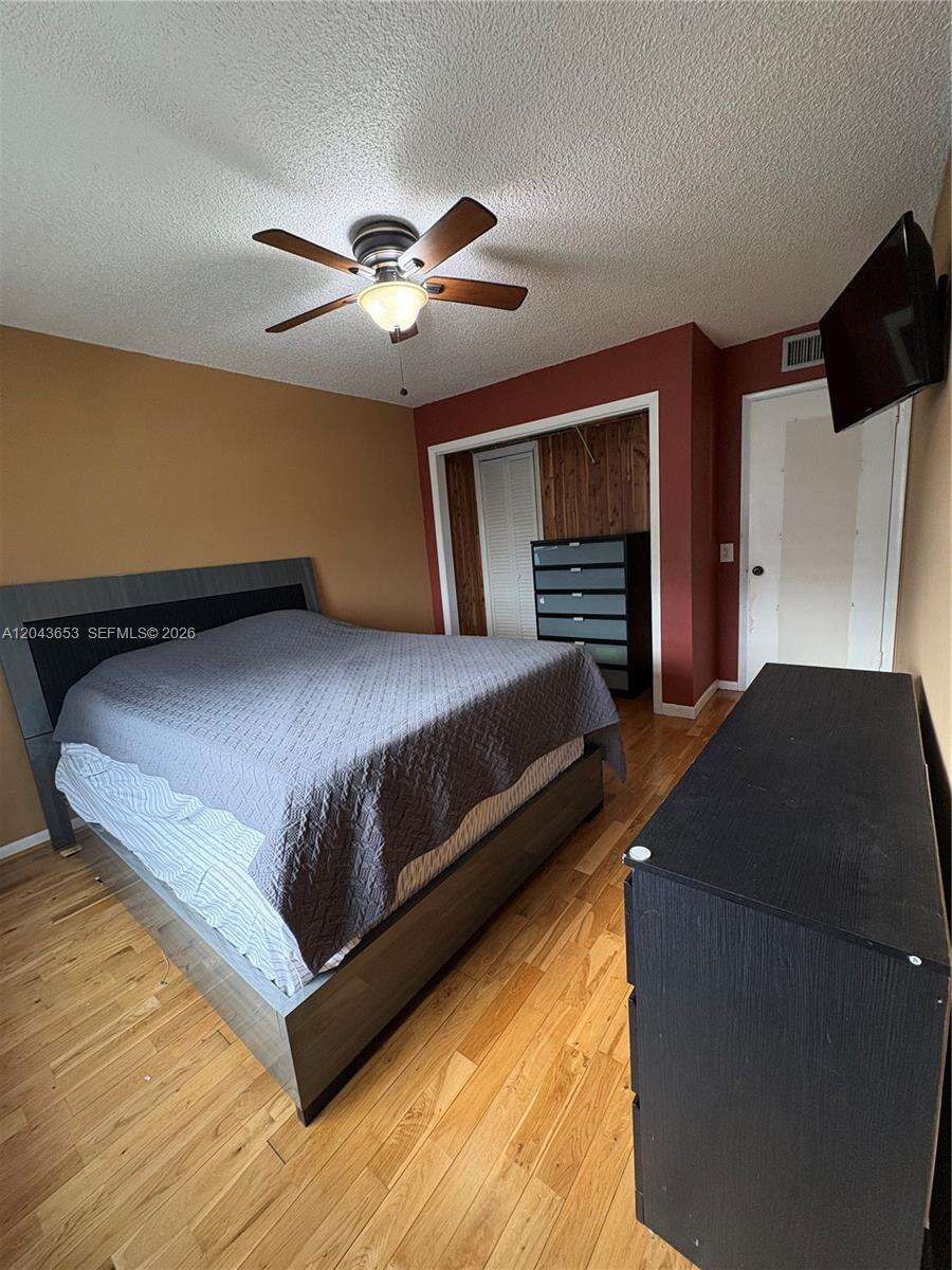 3862 Bldg | Unit #C Unit #C | Picture 10
