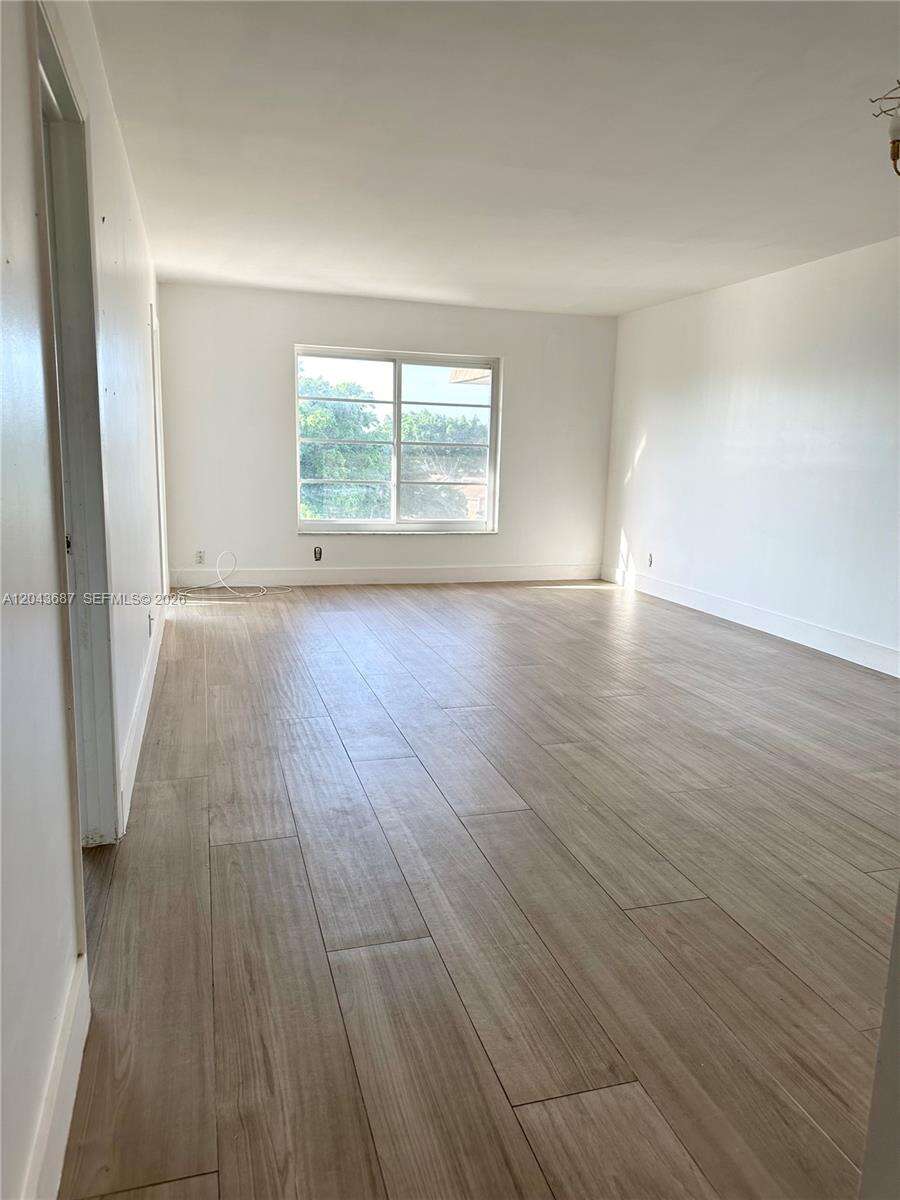 Arrowhead Condo No Viii | Unit #405 Unit #405 | Picture 14