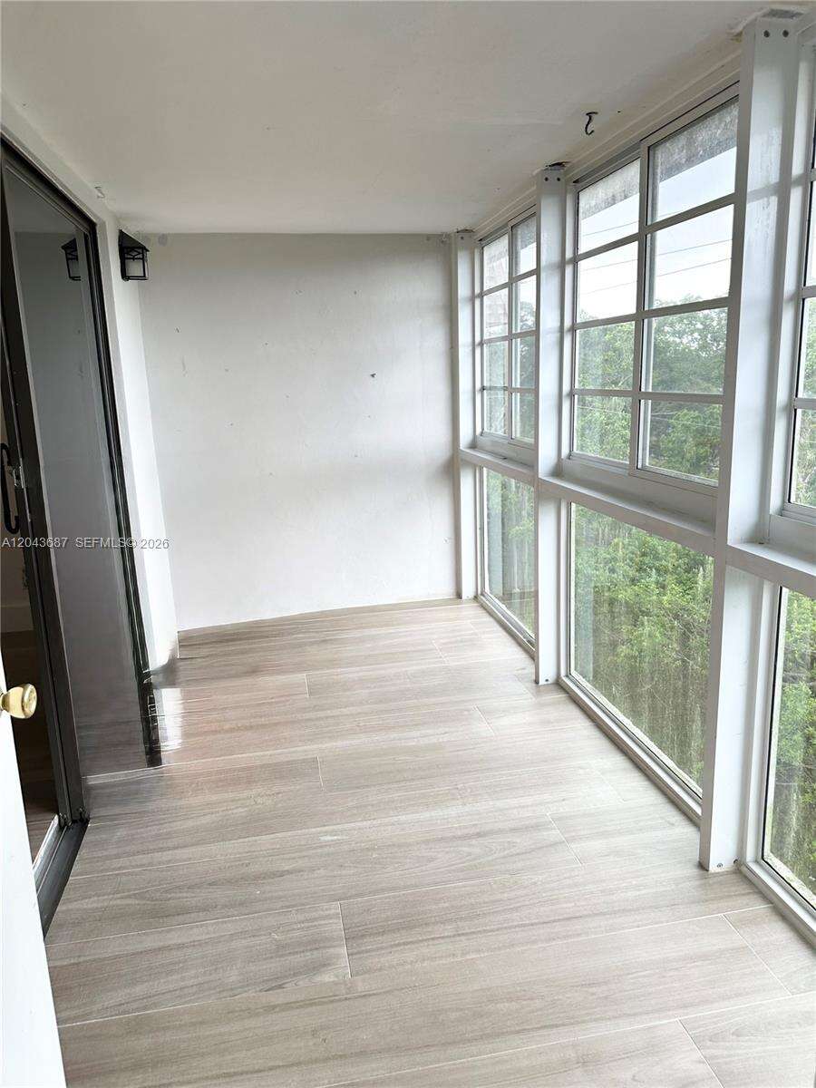 Arrowhead Condo No Viii | Unit #405 Unit #405 | Picture 18