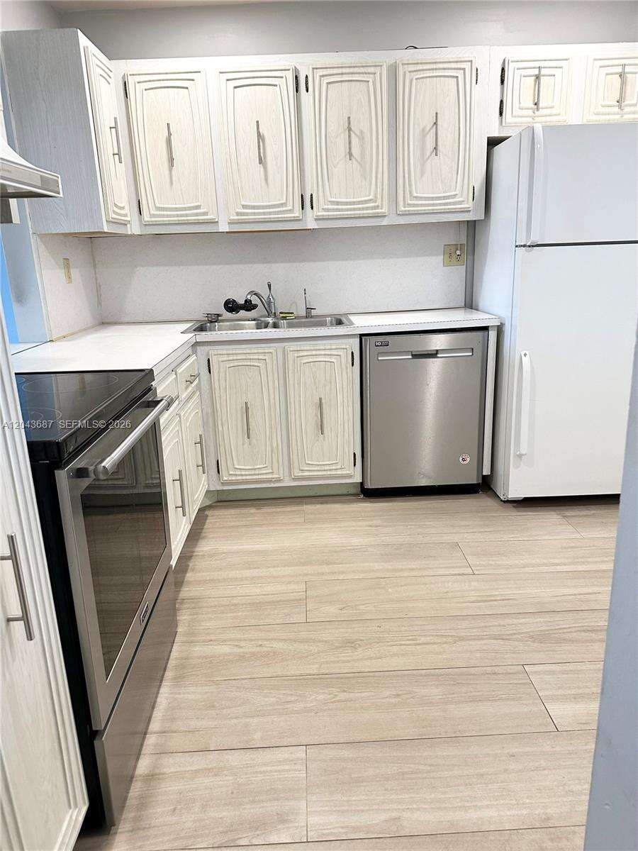 Arrowhead Condo No Viii | Unit #405 Unit #405 | Picture 19