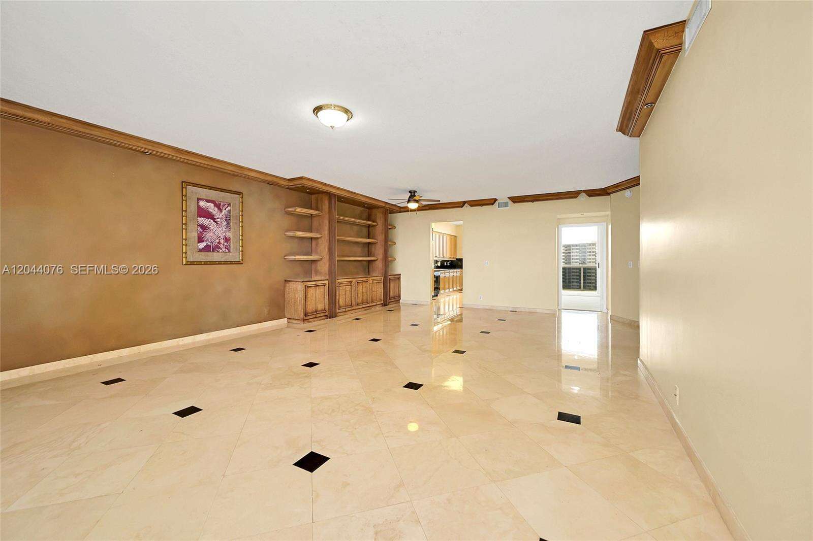 L Hermitage I Condominium | Unit #1004 Unit #1004 | Picture 21