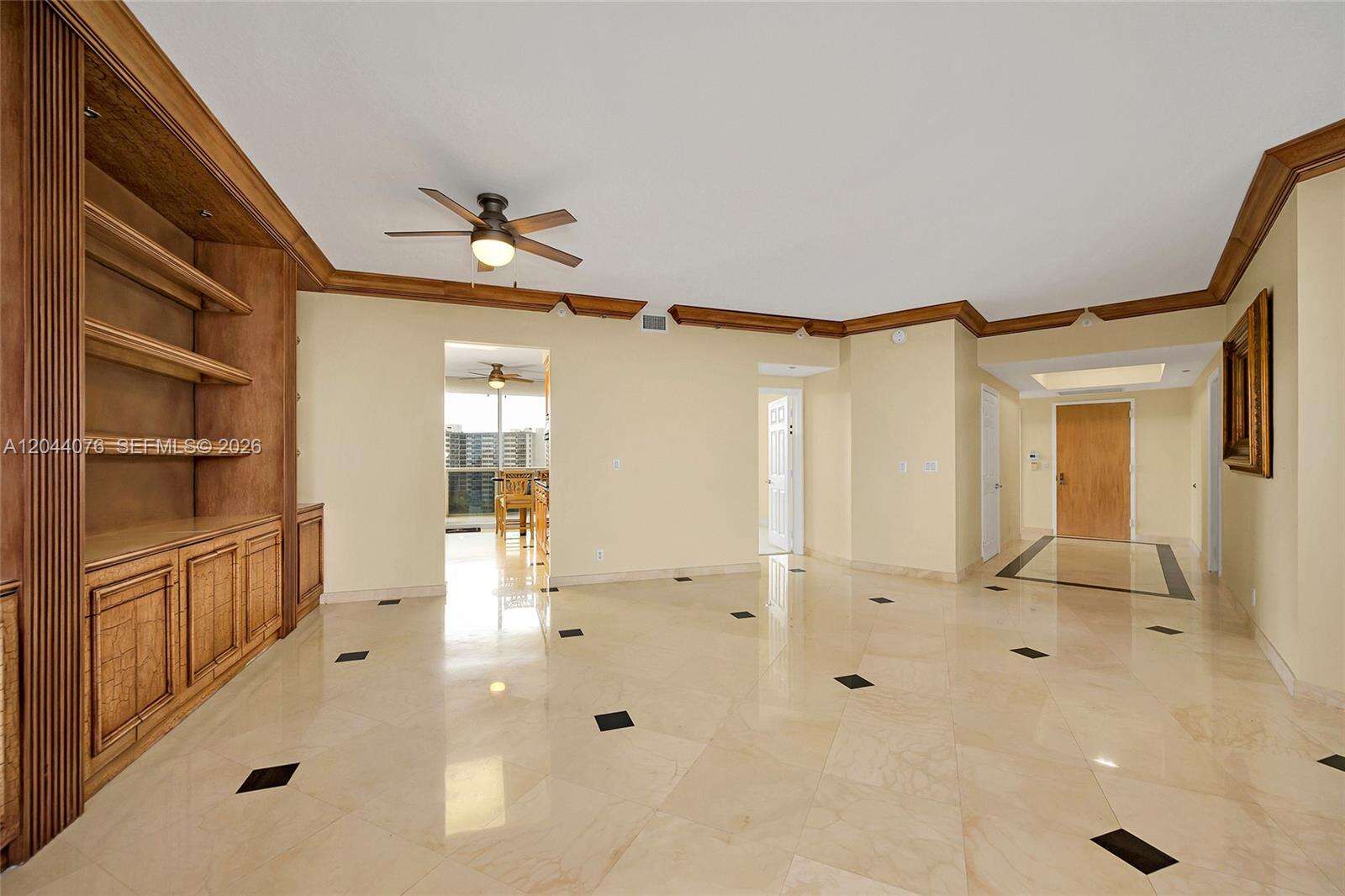 L Hermitage I Condominium | Unit #1004 Unit #1004 | Picture 22