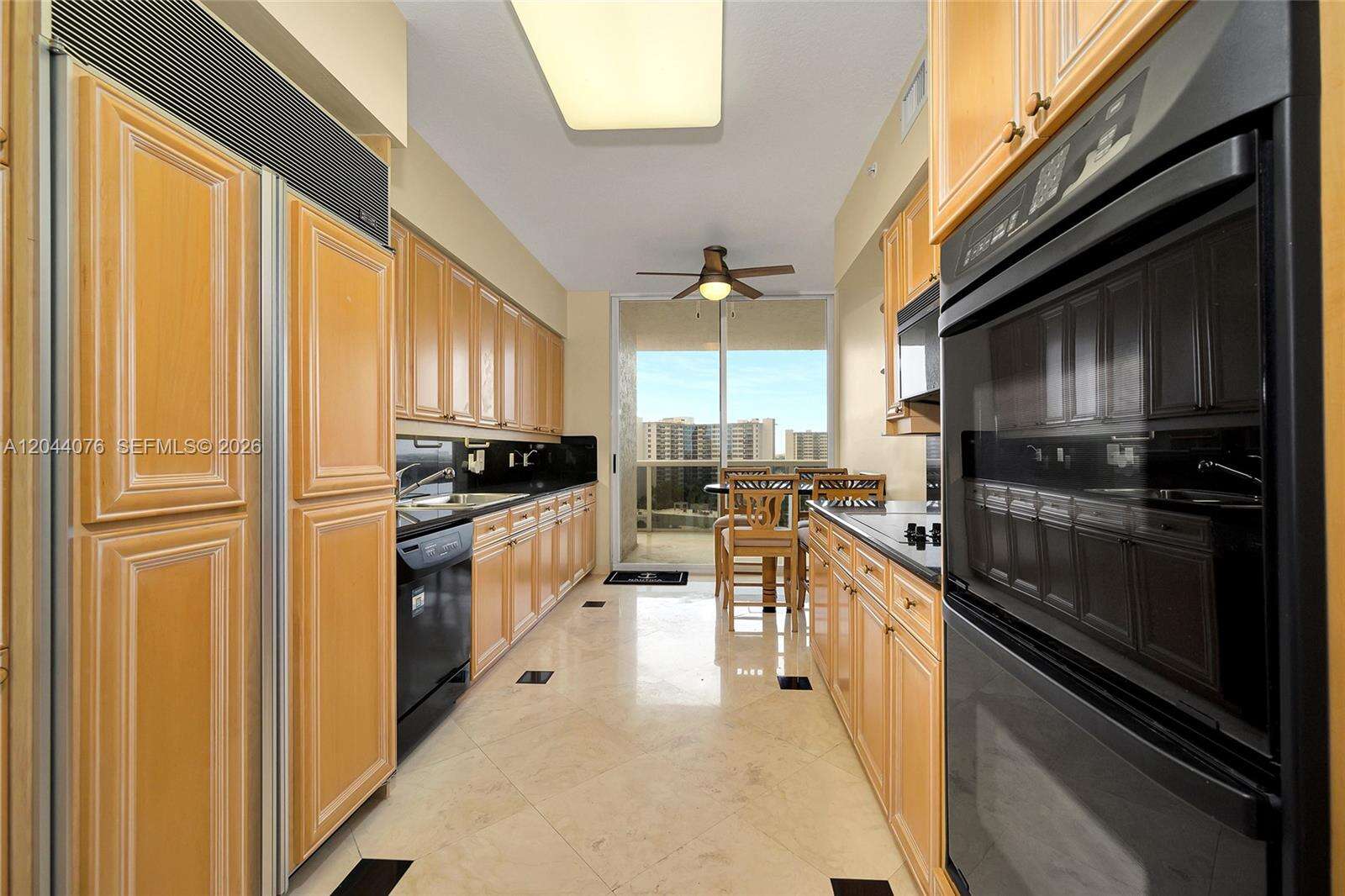L Hermitage I Condominium | Unit #1004 Unit #1004 | Picture 23