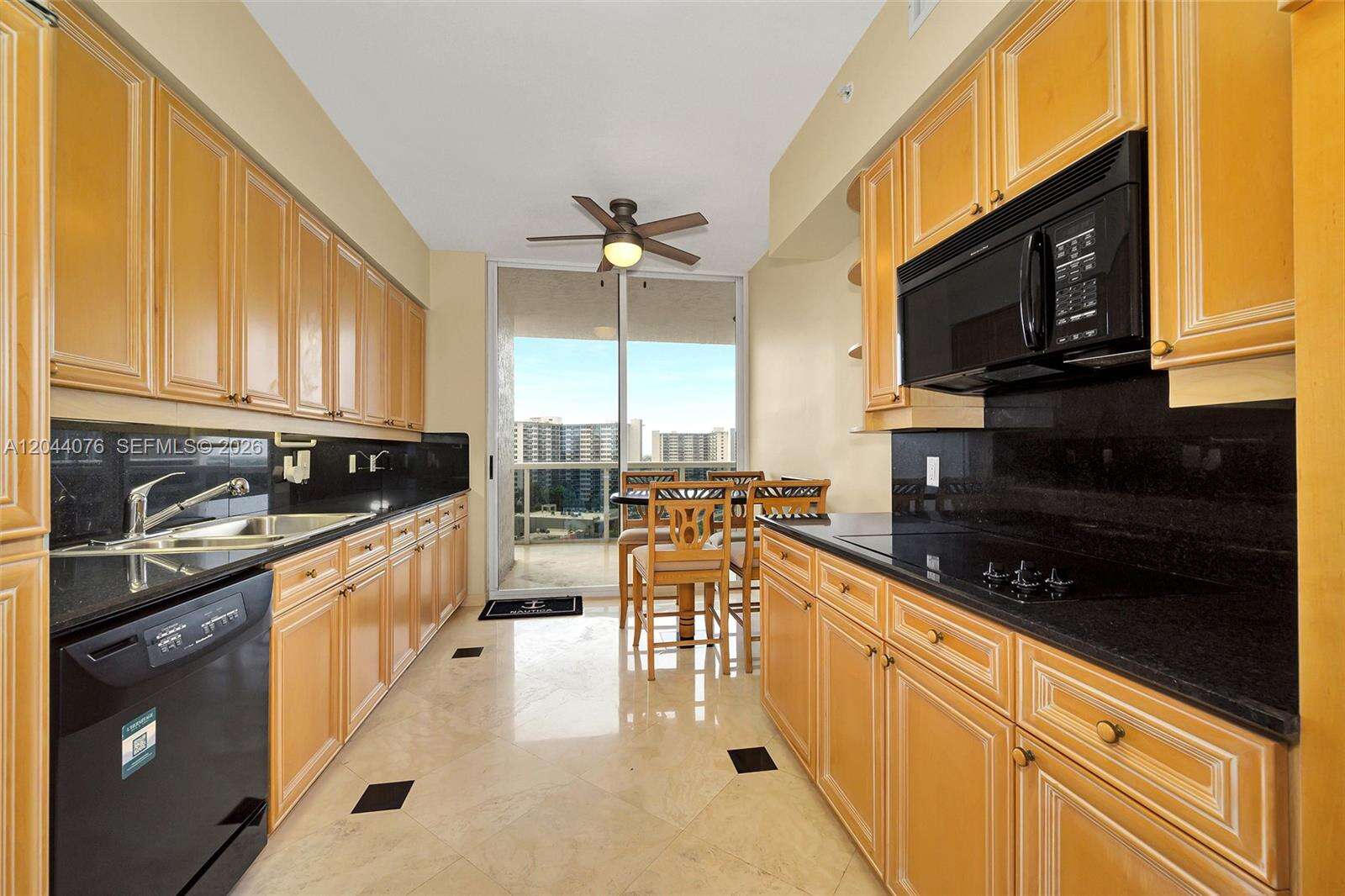 L Hermitage I Condominium | Unit #1004 Unit #1004 | Picture 24