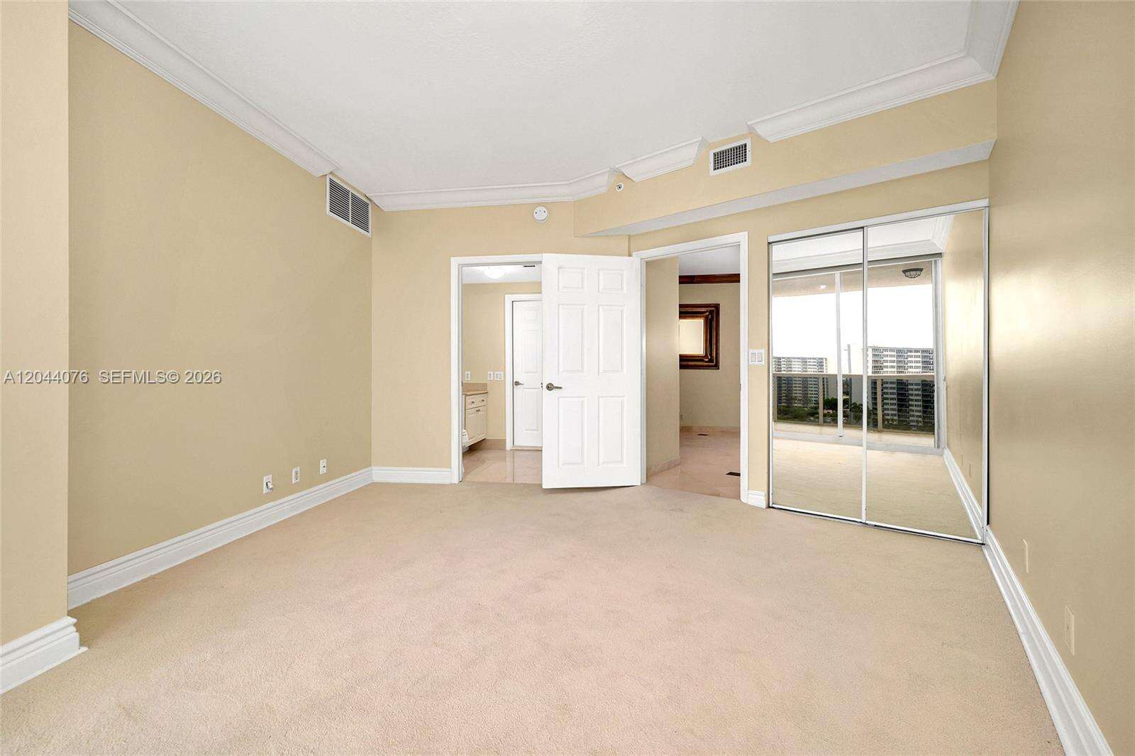 L Hermitage I Condominium | Unit #1004 Unit #1004 | Picture 28