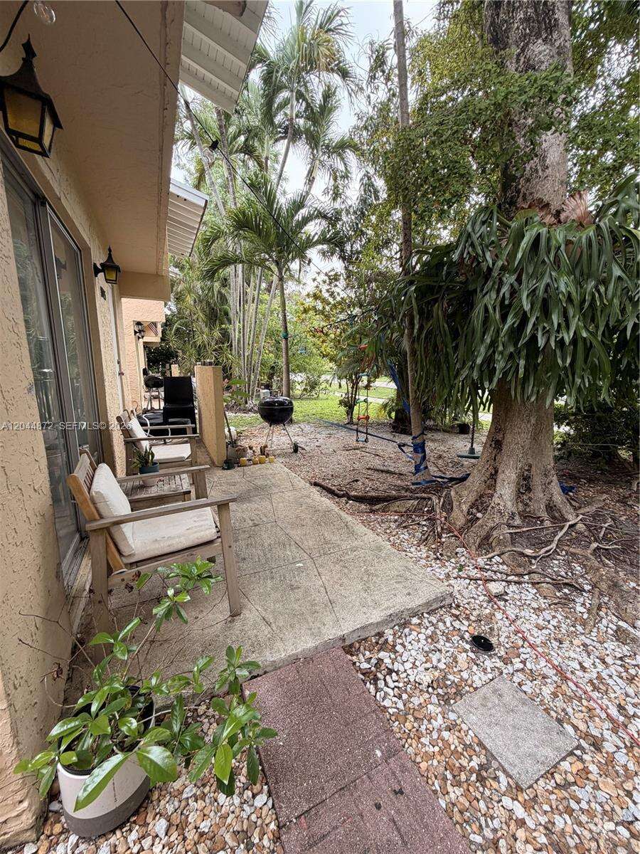 Shores Villas Condo Bldg B | Unit #8925 Unit #8925 | Picture 11