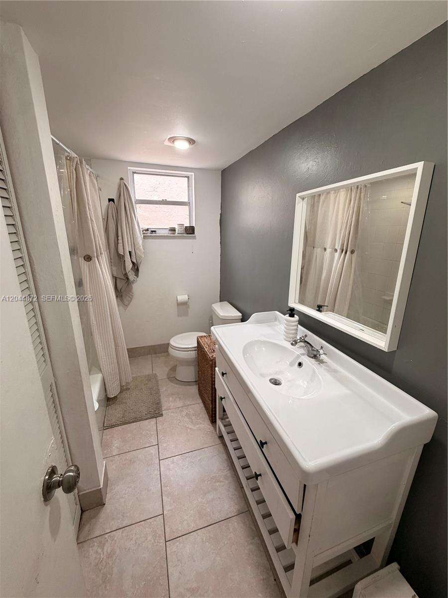 Shores Villas Condo Bldg B | Unit #8925 Unit #8925 | Picture 16