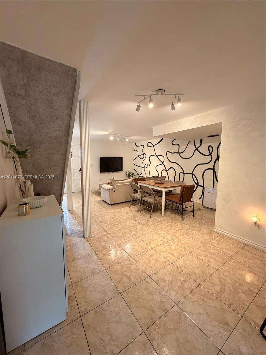 Shores Villas Condo Bldg B | Unit #8925 Unit #8925 | Picture 6