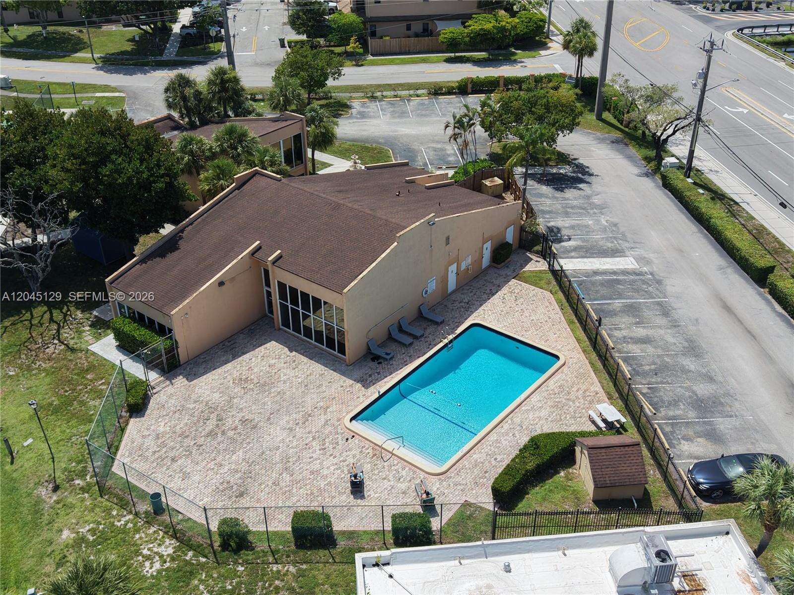 Westview Condominium No One | Unit #8985 Unit #8985 | Picture 32