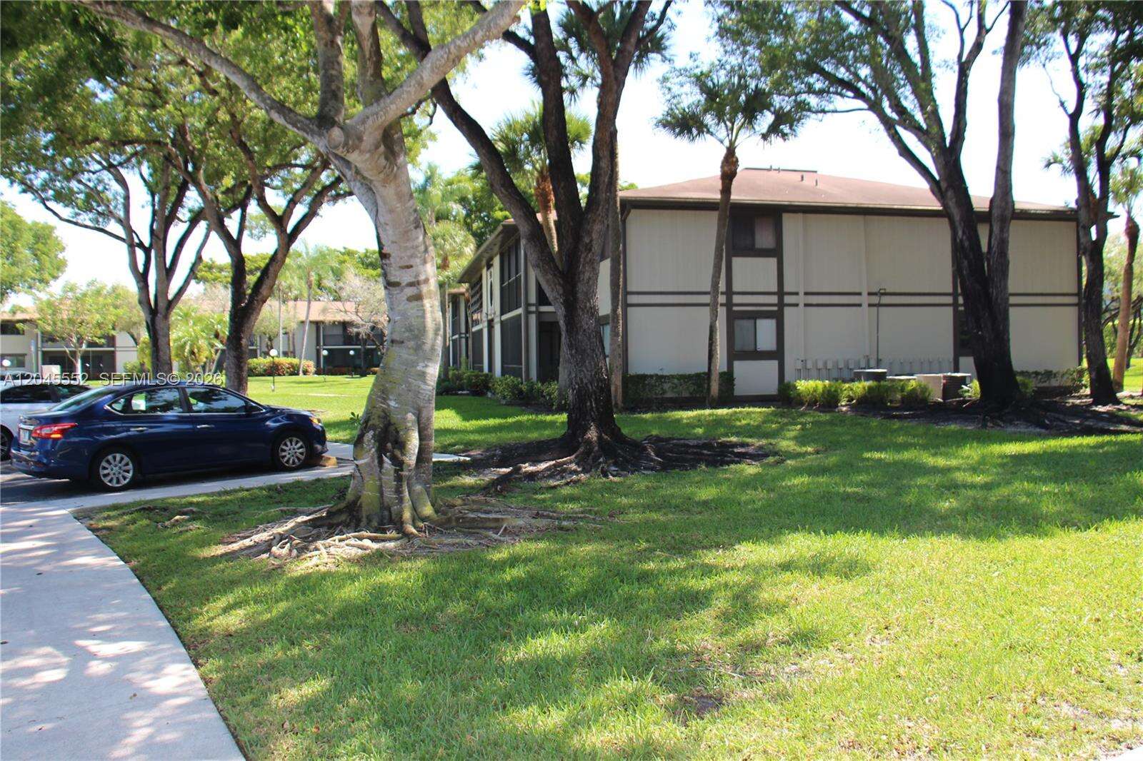 Tamarac Gardens Condominium No 9 | Unit #215 Unit #215 | Picture 16