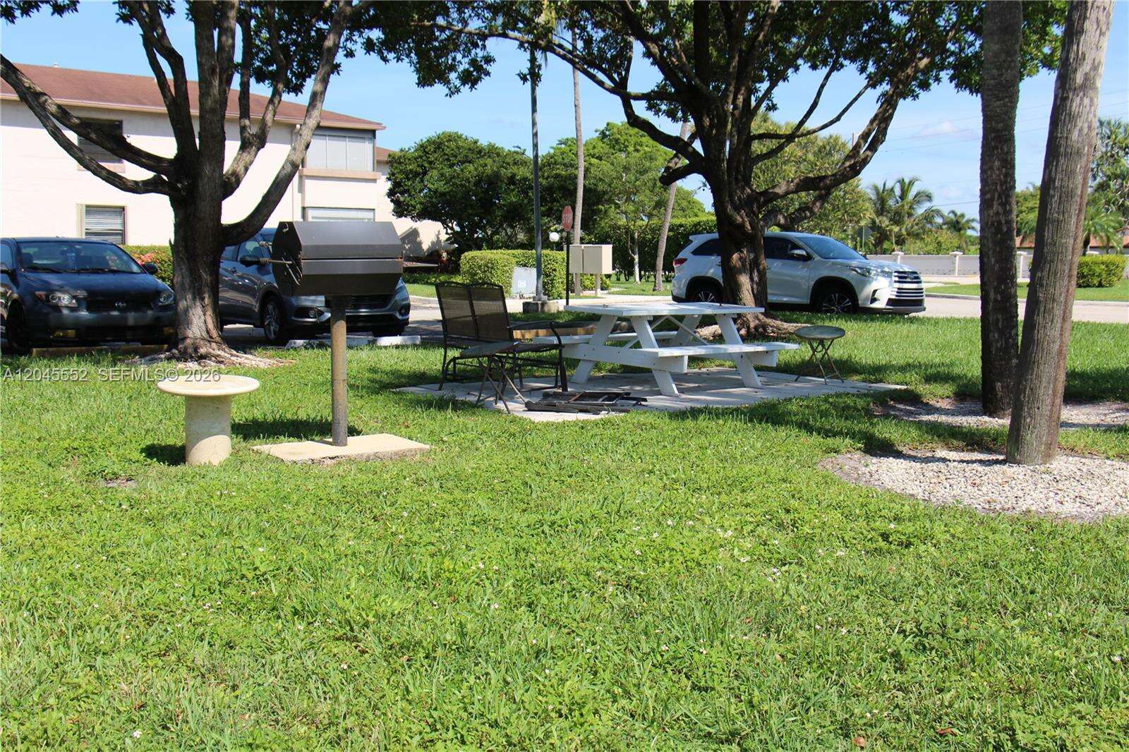Tamarac Gardens Condominium No 9 | Unit #215 Unit #215 | Picture 7
