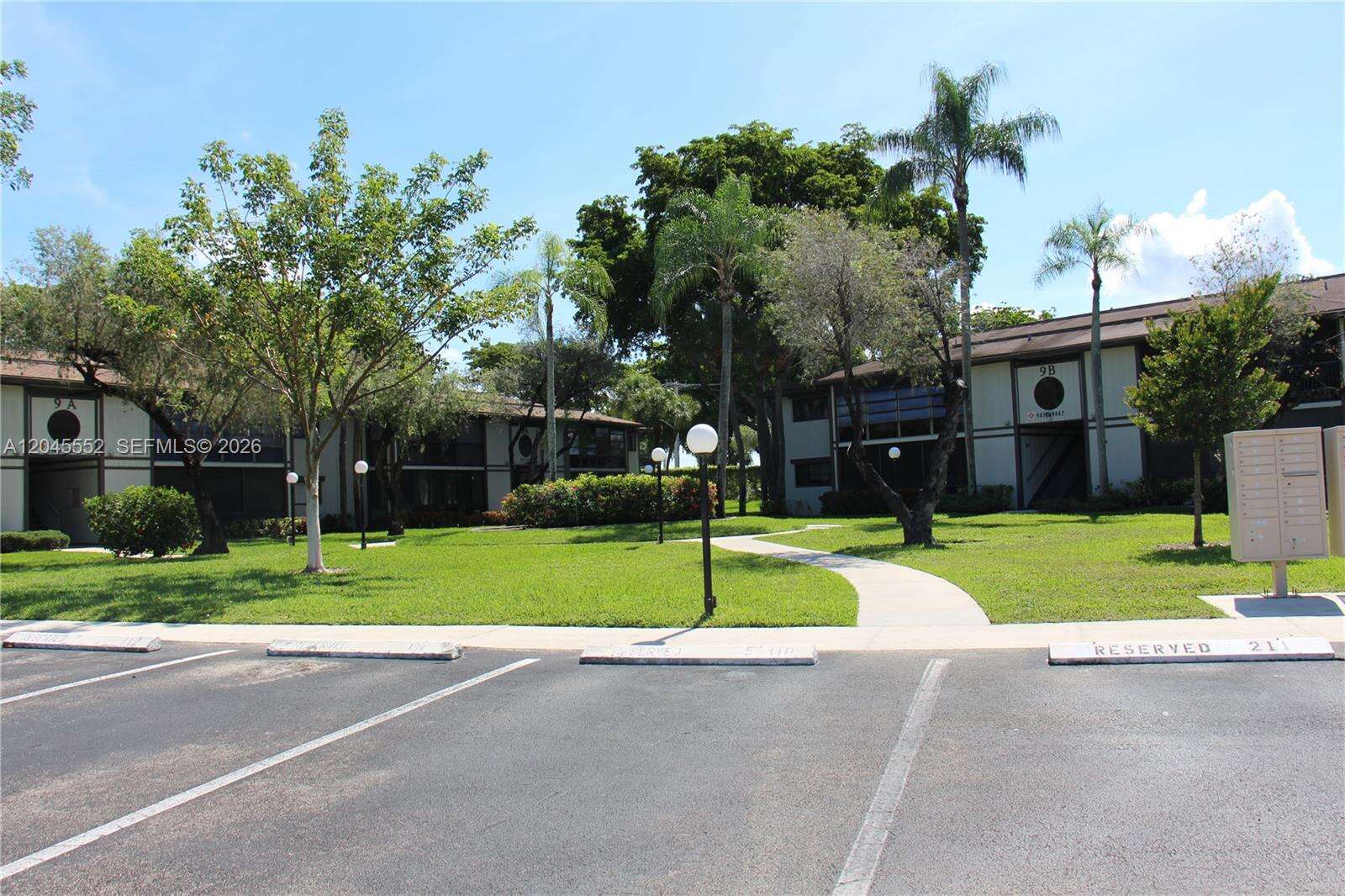 Tamarac Gardens Condominium No 9 | Unit #215 Unit #215 | Picture 9