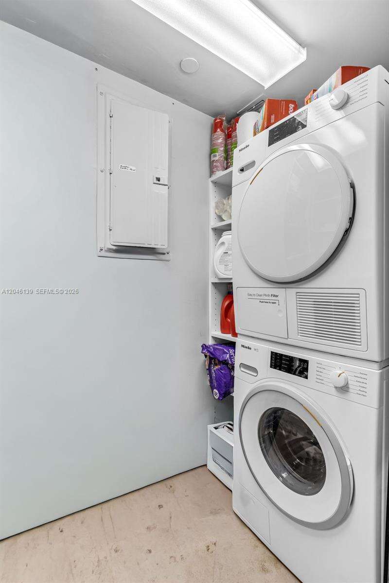 The Collins | Unit #404 Unit #404 | Picture 19