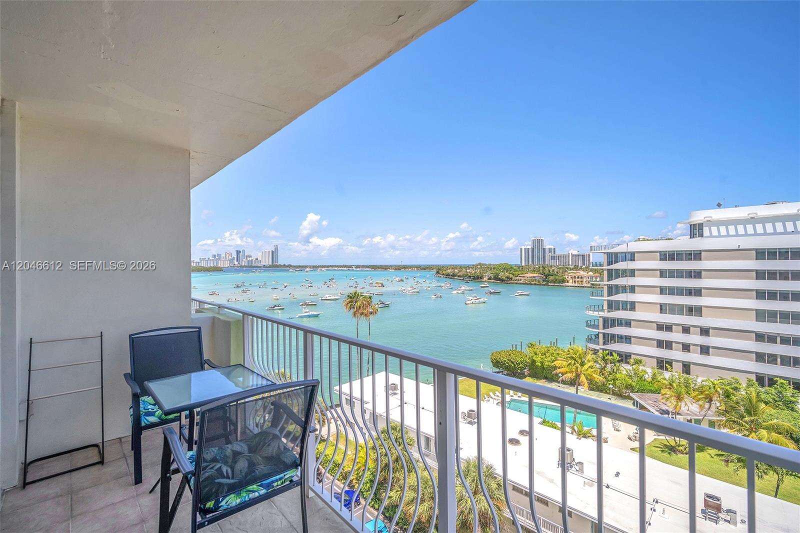 Island Pointe | Unit #8F Unit #8F | Picture 3