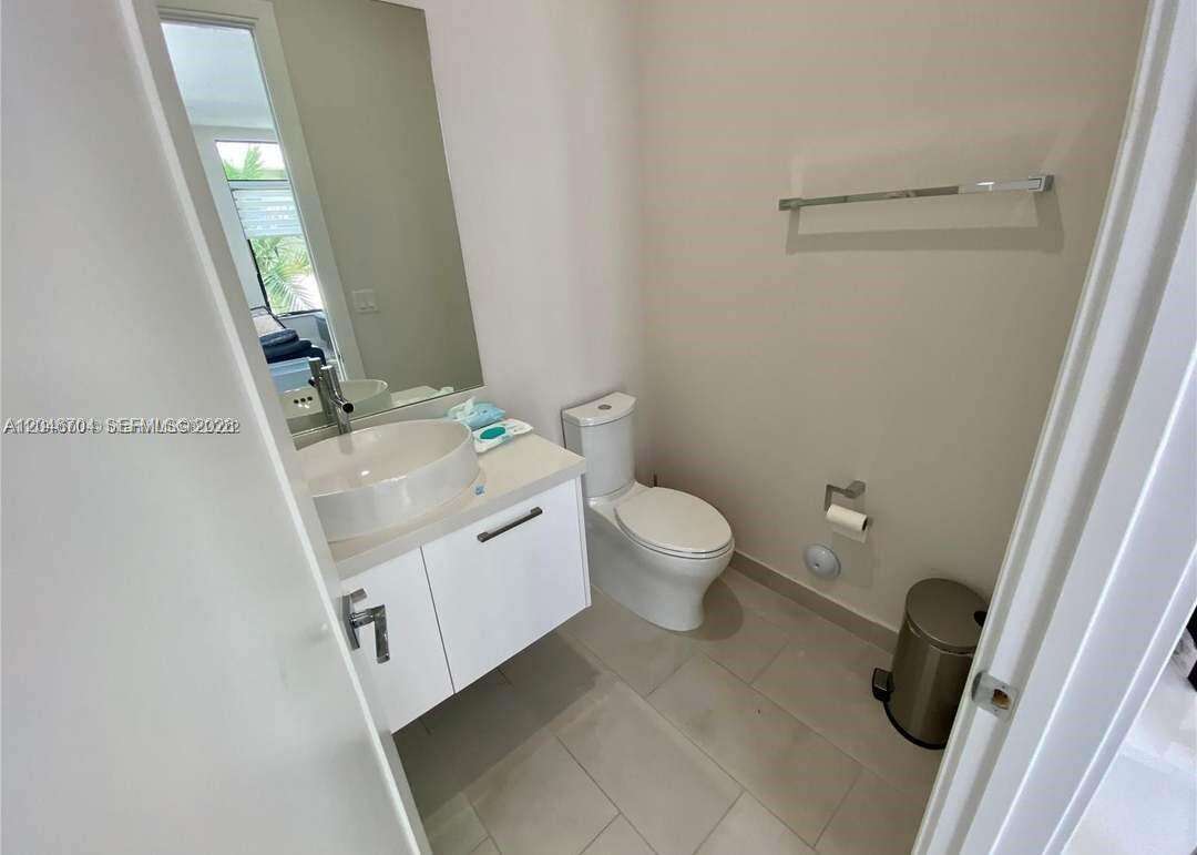 Downtown Doral South Phase One | N/A N/A | Picture 31