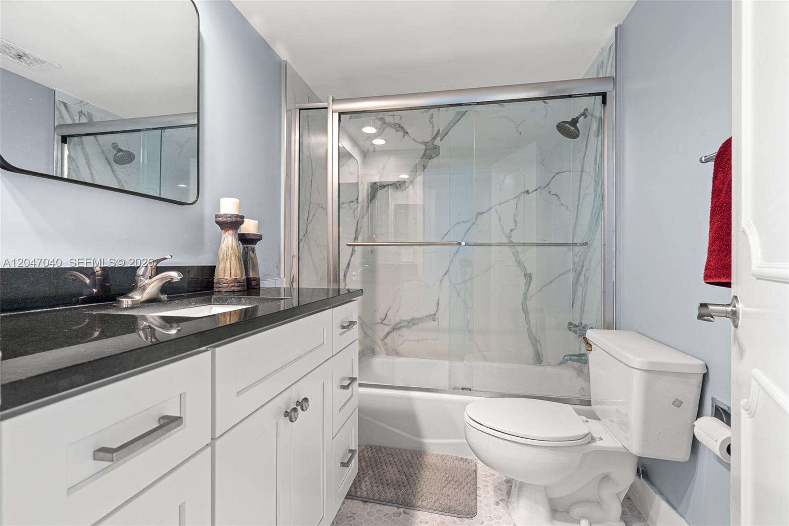 Galt Ocean Club | Unit #14 Unit #14 | Picture 21