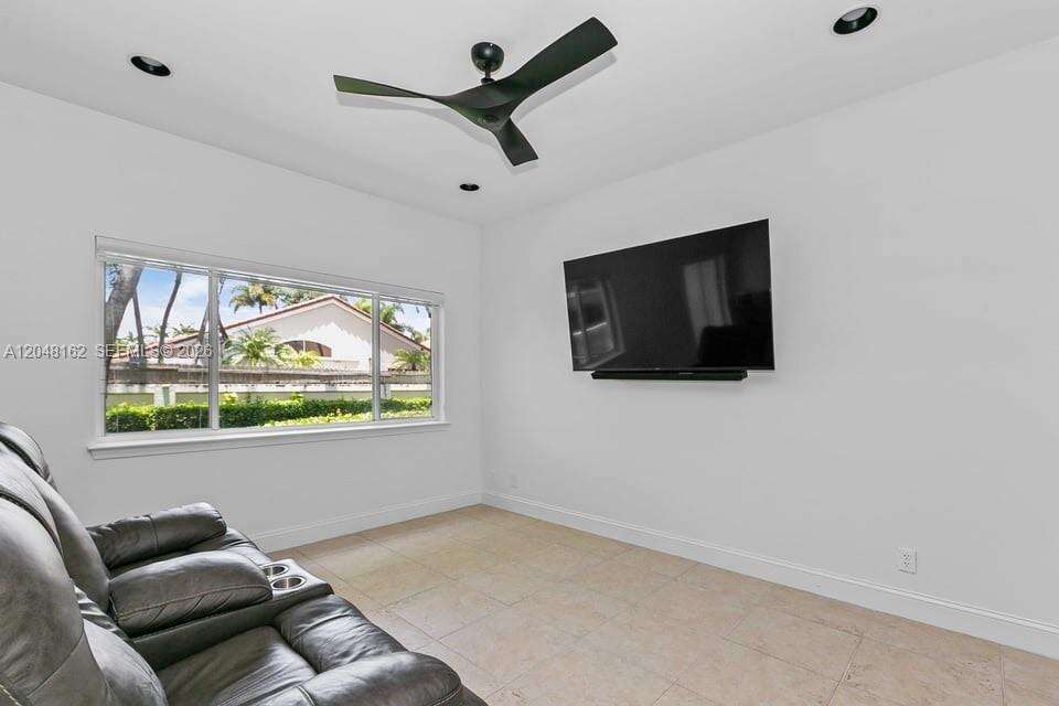 Banyan Oakridge Commerical | N/A N/A | Picture 8