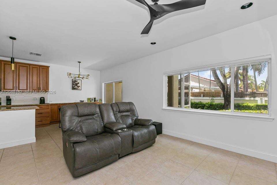 Banyan Oakridge Commerical | N/A N/A | Picture 9