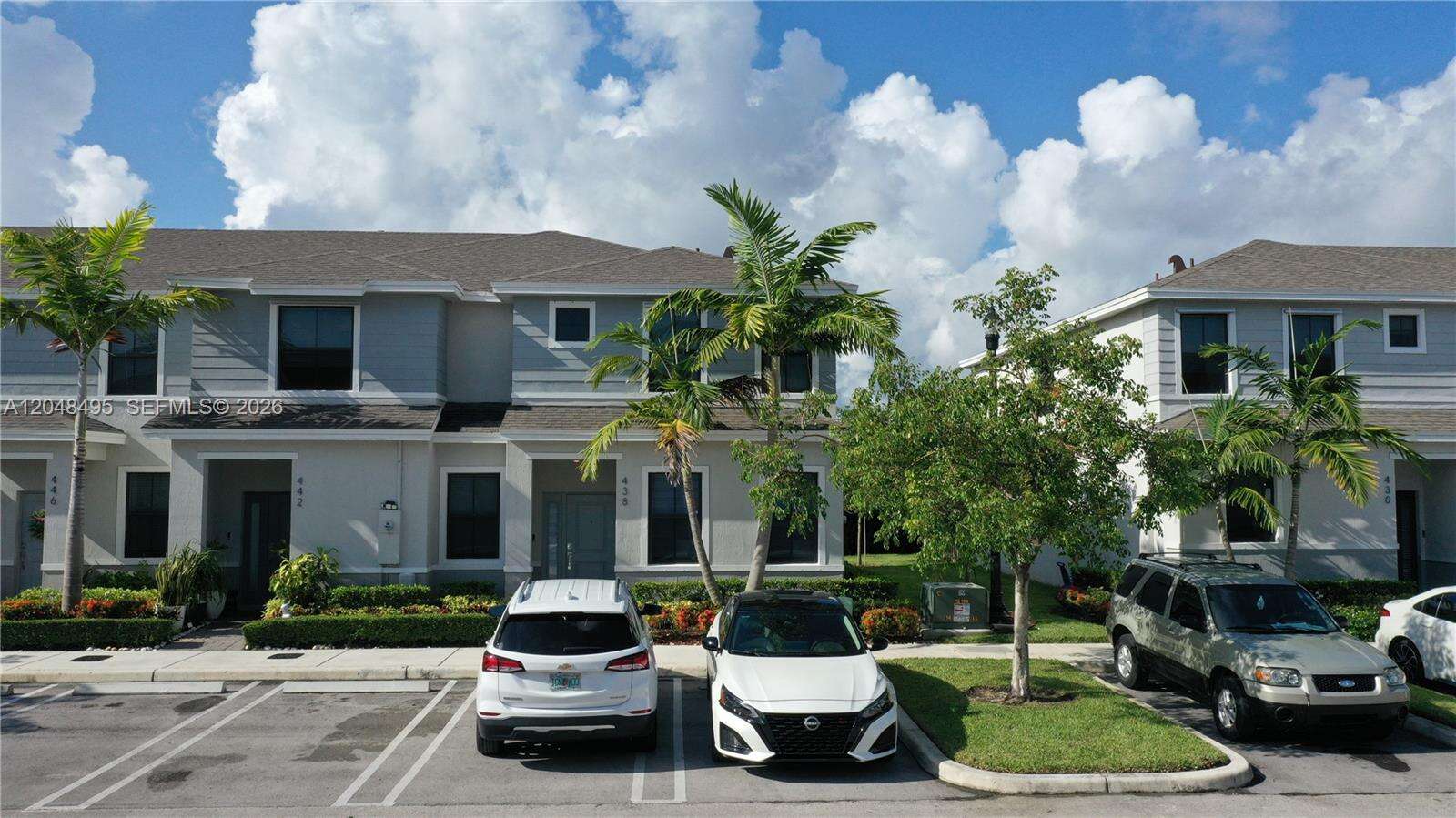 Palm Cay | N/A N/A | Picture 1
