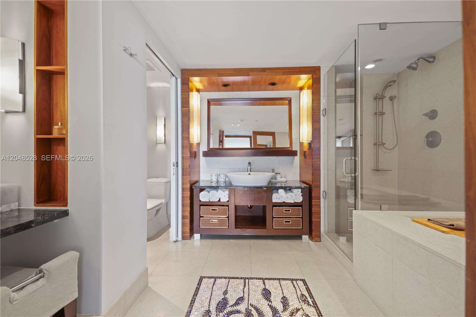 Central Carillon Beach | Unit #516 Unit #516 | Picture 6