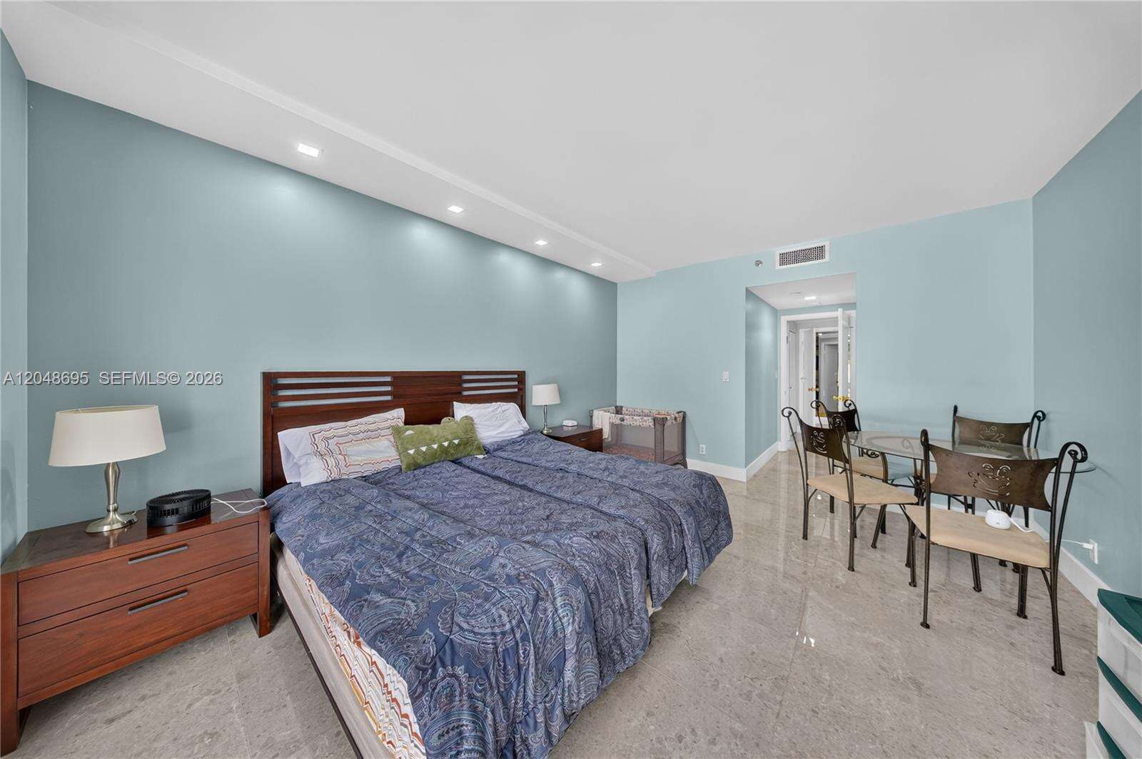 2800 Isl Blvd Williams Isl | Unit #302 Unit #302 | Picture 22