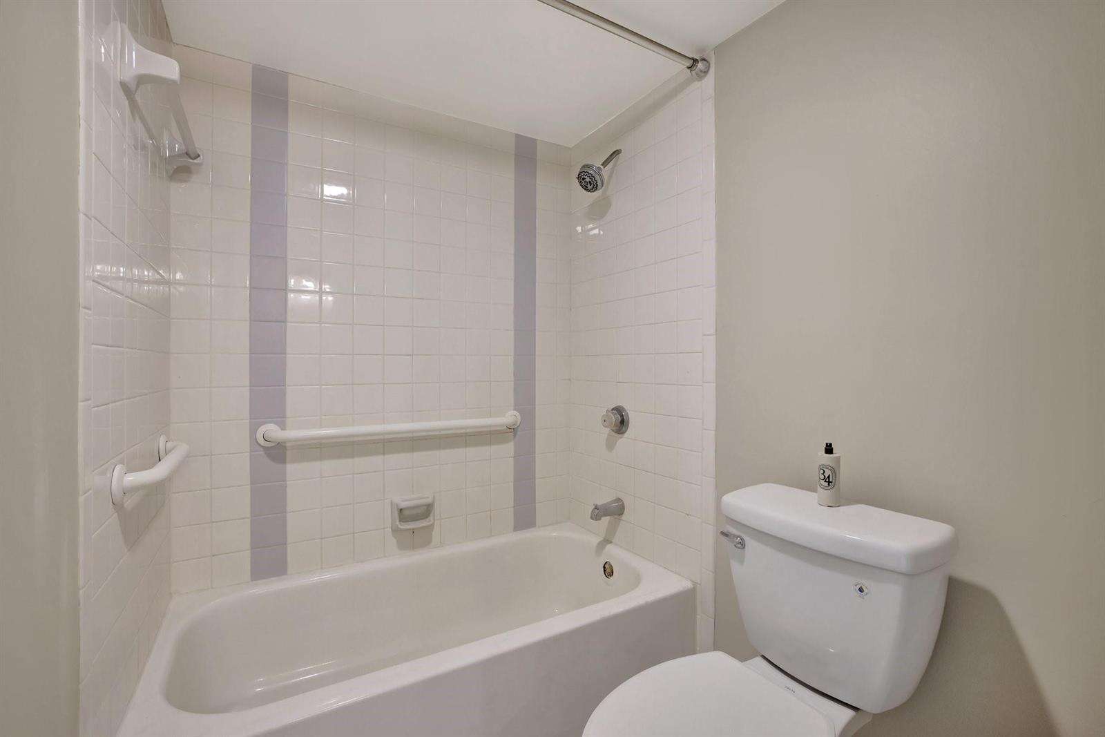 River Reach Condominium Iii | Unit #415 Unit #415 | Picture 18