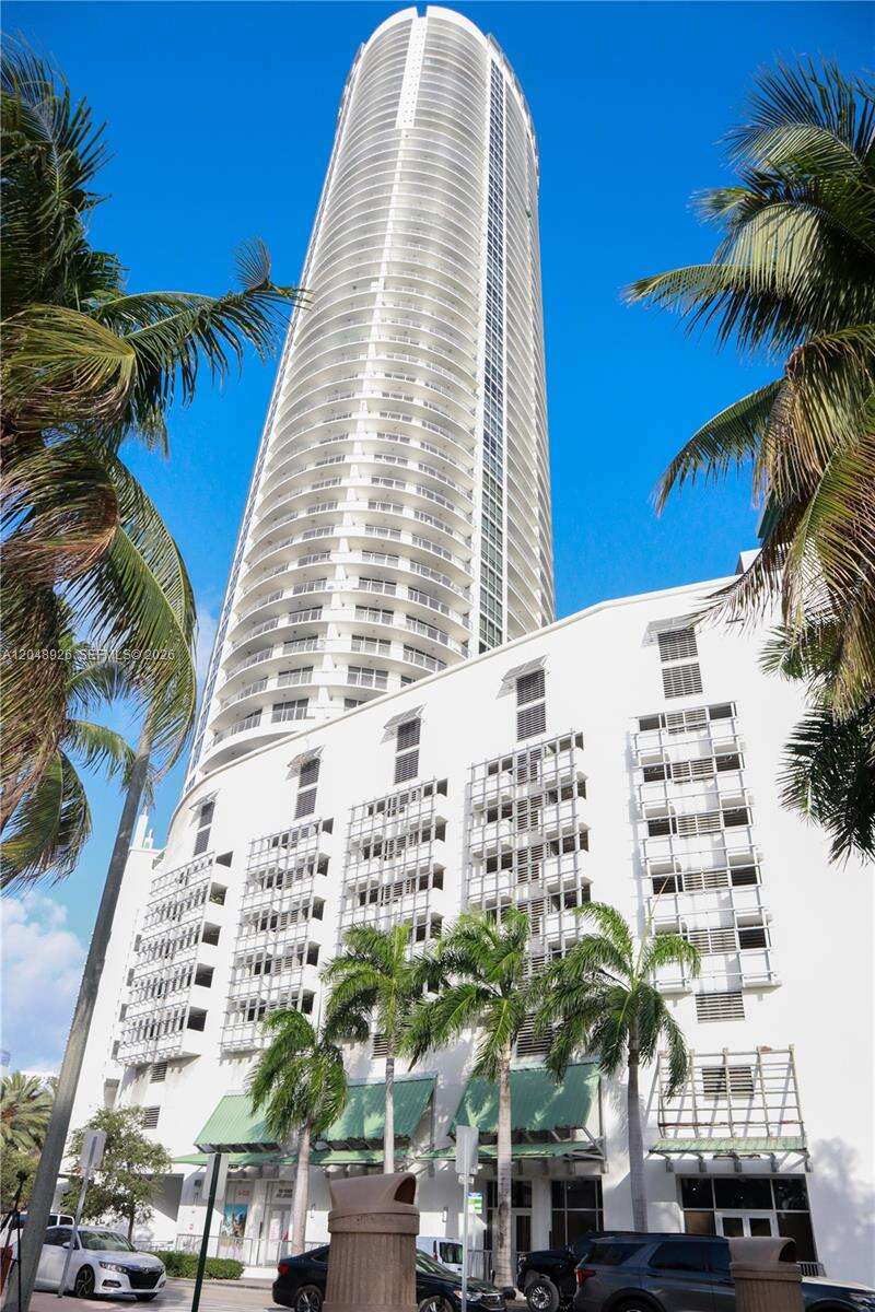 Opera Tower | Unit #3611 Unit #3611 | Picture 1