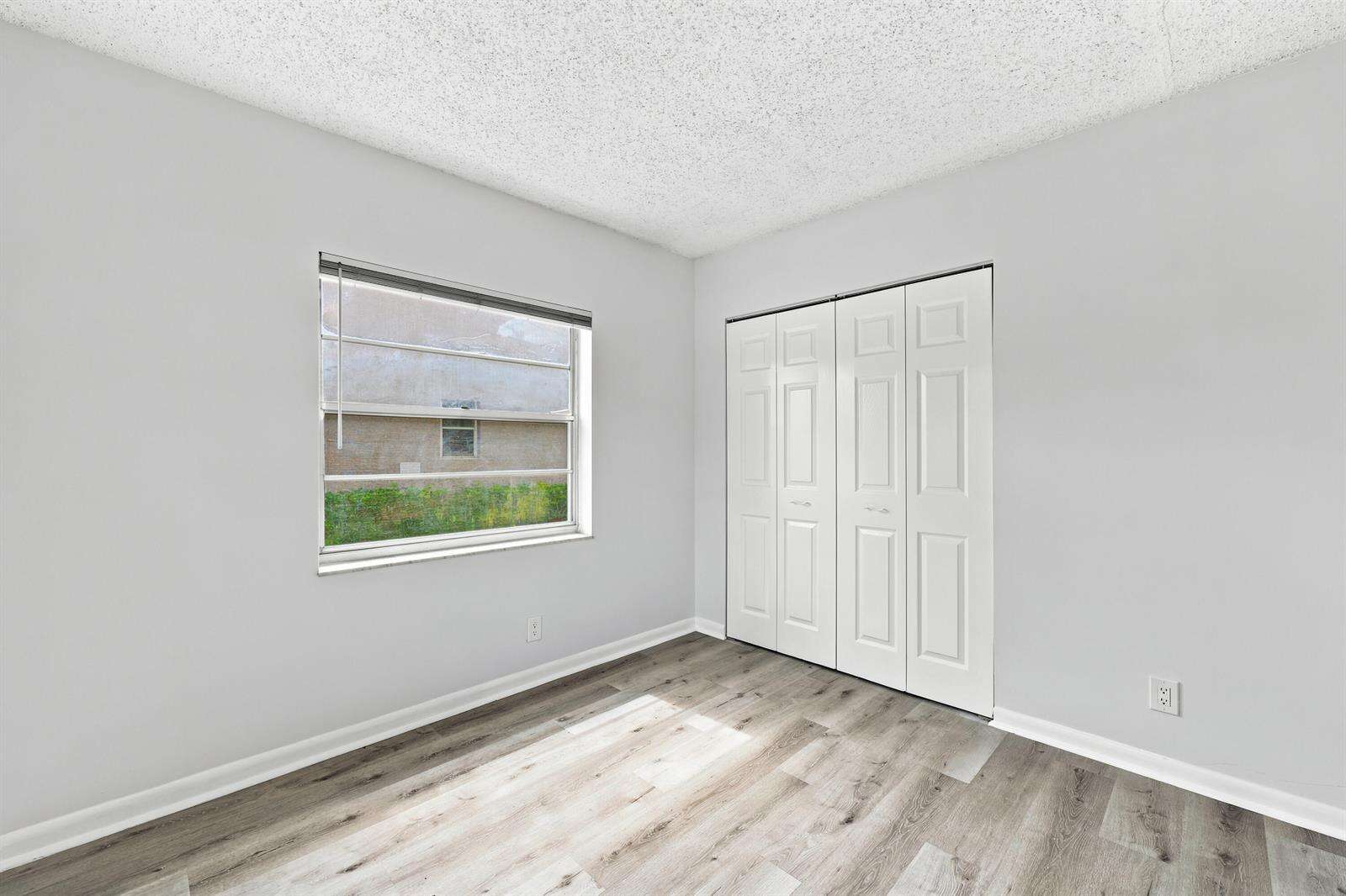 Palm Village | Unit #101-4 Unit #101-4 | Picture 1