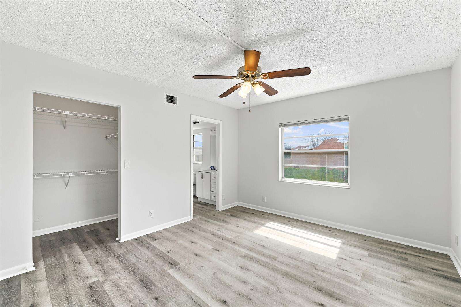 Palm Village | Unit #101-4 Unit #101-4 | Picture 21
