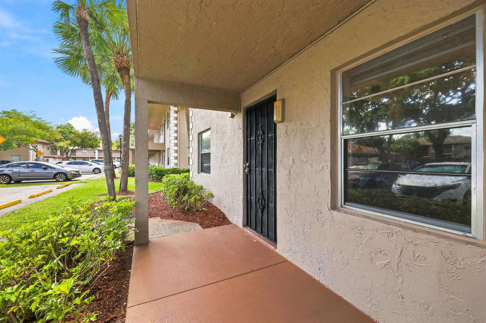 Palm Village | Unit #101-4 Unit #101-4 | Picture 22