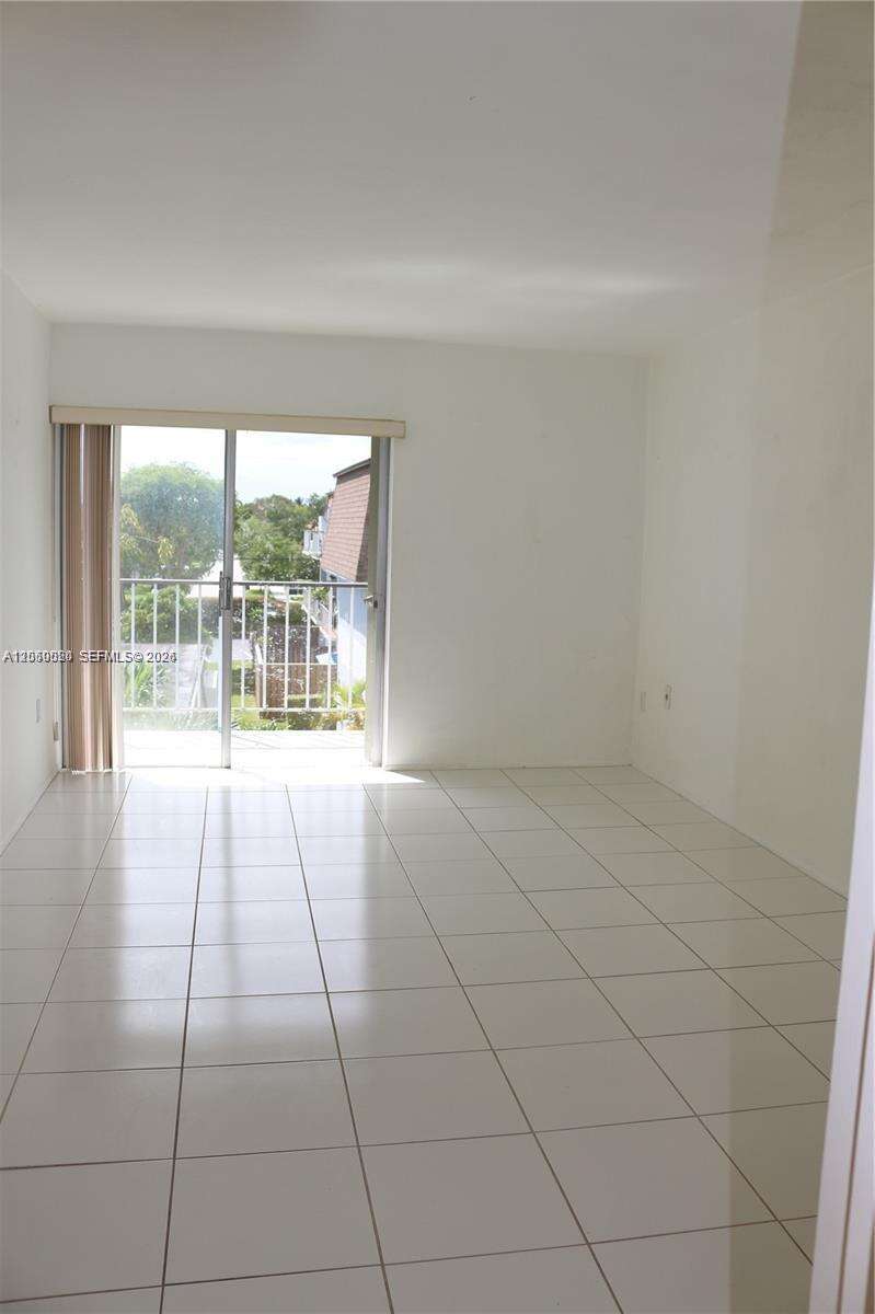 Woodside In Kendall | Unit #306A Unit #306A | Picture 5