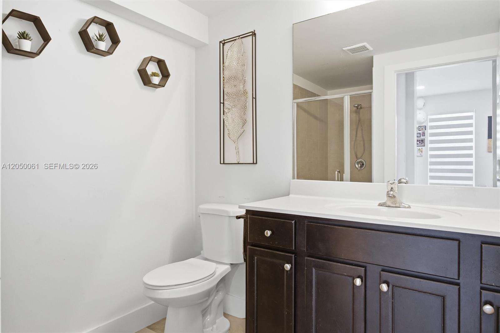 Kendall Commons Residential | N/A N/A | Picture 15
