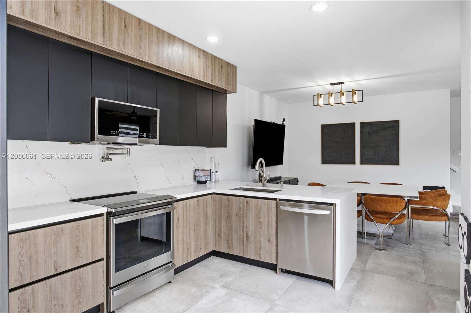 Kendall Commons Residential | N/A N/A | Picture 7