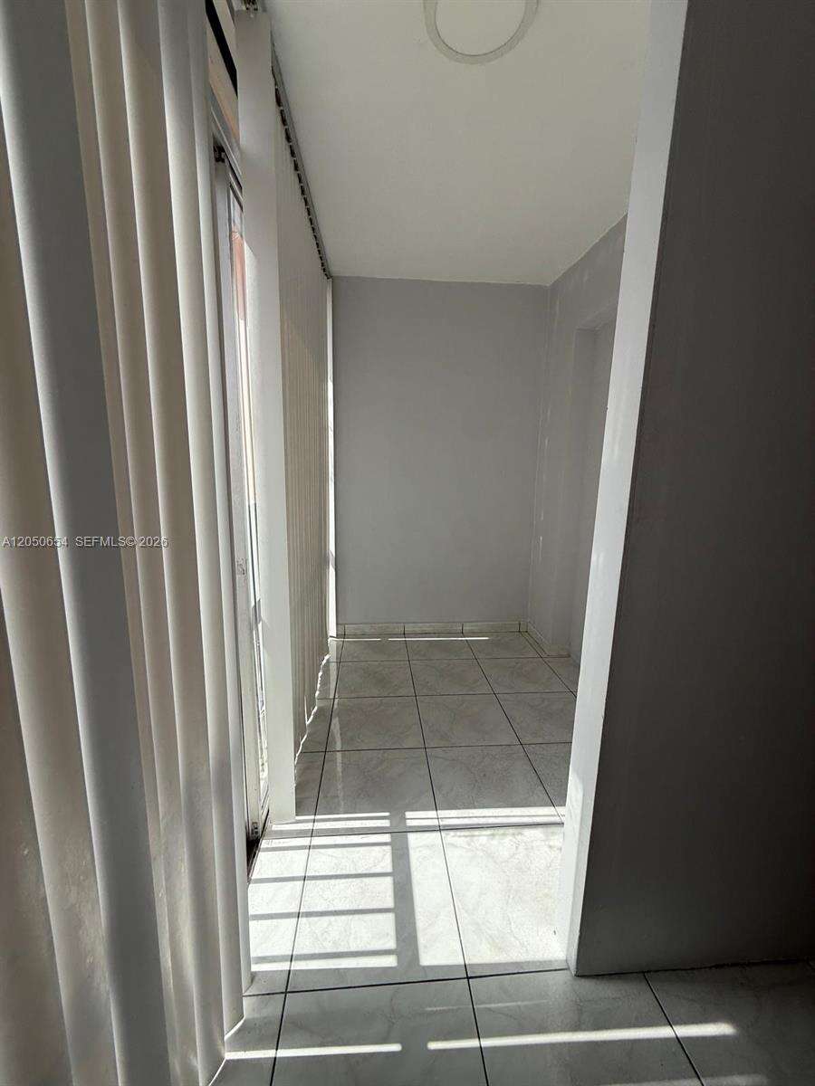 Westland Courts | Unit #346-B Unit #346-B | Picture 5