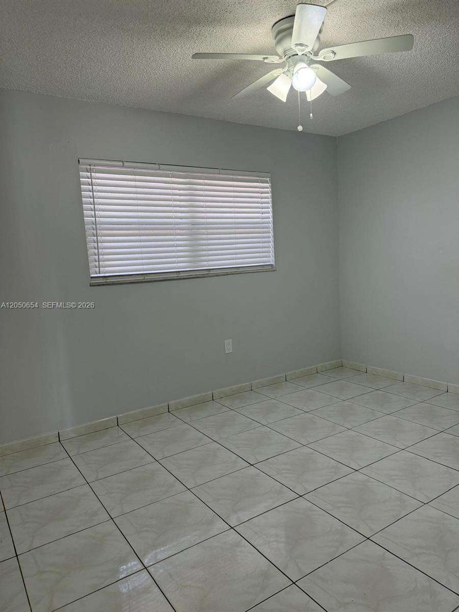 Westland Courts | Unit #346-B Unit #346-B | Picture 8
