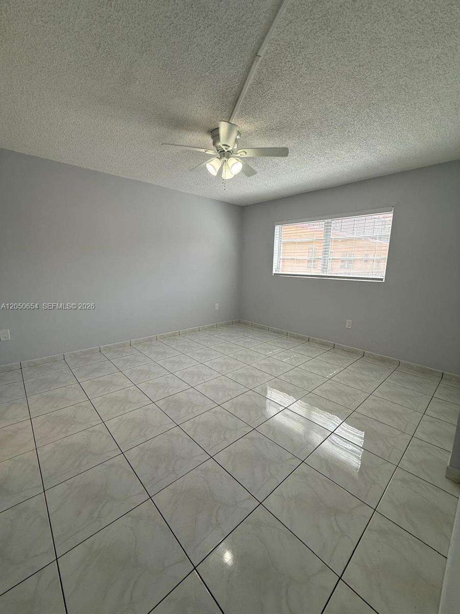 Westland Courts | Unit #346-B Unit #346-B | Picture 9
