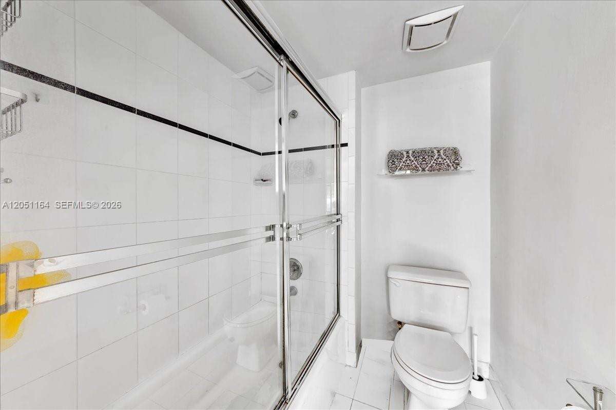 Inwood | Unit #A12 Unit #A12 | Picture 17
